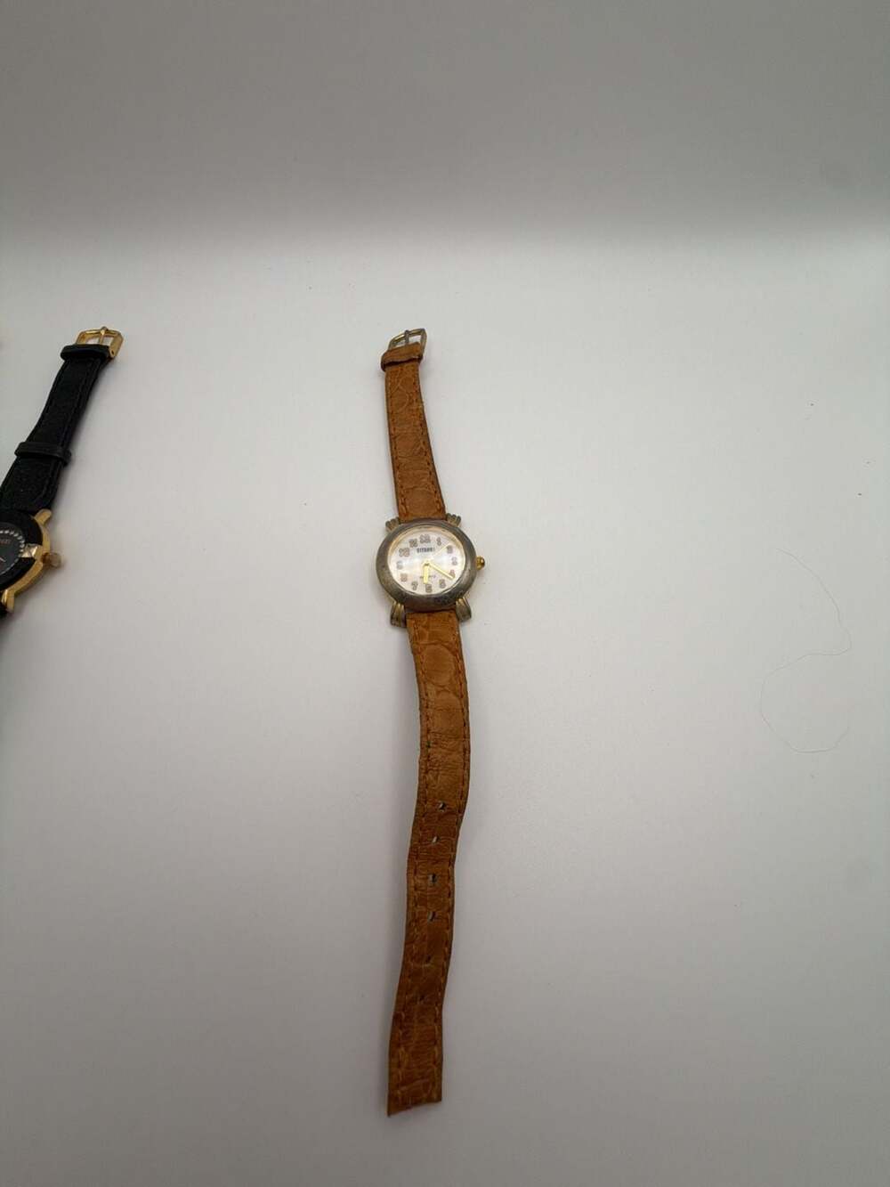 Vintage Gitano Quartz Women's Watch with Brown Leather Strap